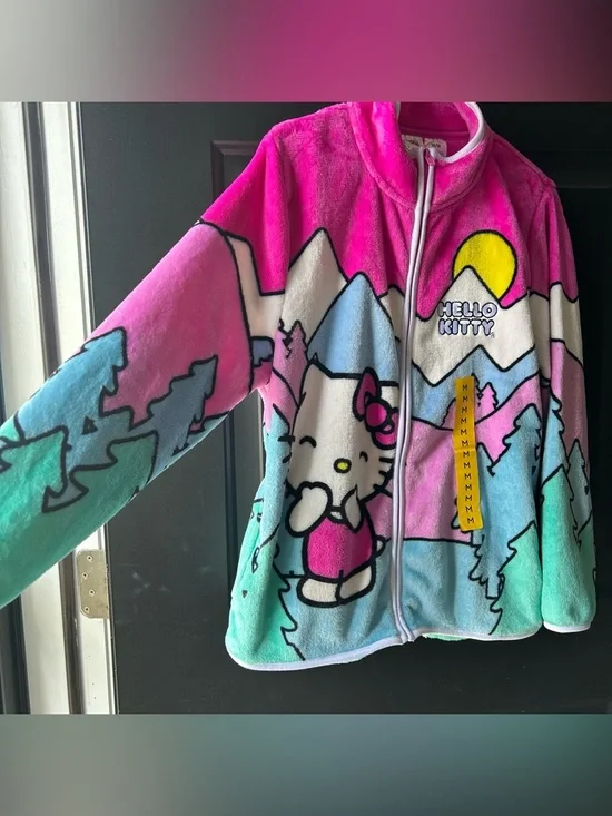 NWT Hello Kitty Character Sherpa Jacket Women Zip Front Scenic Cozy Fleece - Picture 4 of 9
